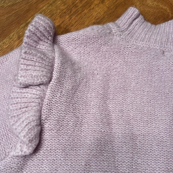 Like new Wild Fable light lavender knit sweater - Picture 11 of 12